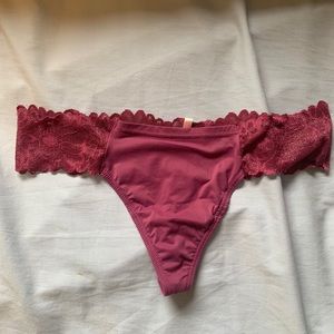 VS Pink thong